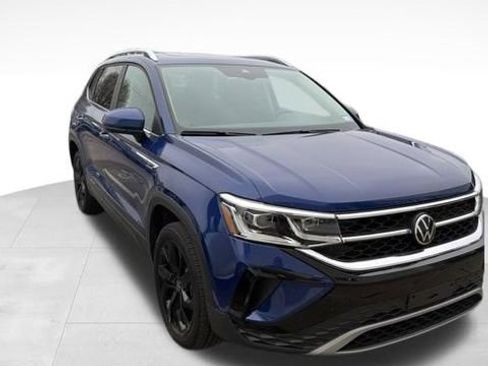 Used 2022 Volkswagen Taos SEL image 5