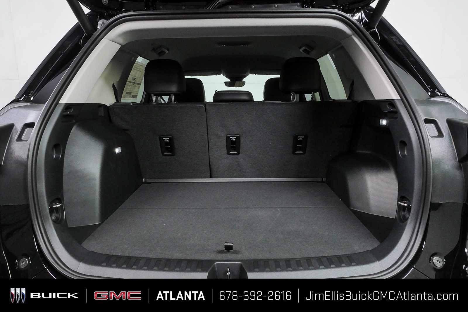 New 2026 GMC Terrain Denali AWD/4WD image 30