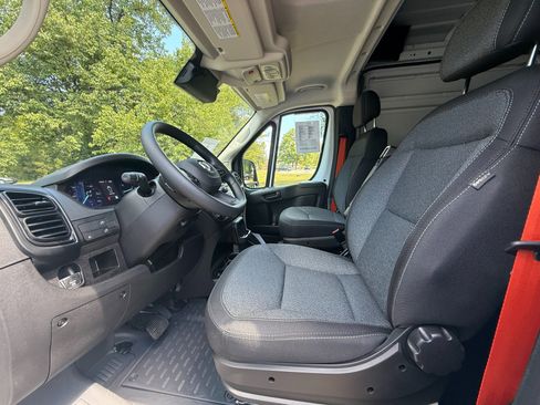 Used 2023 RAM ProMaster 3500 w/ Convenience Group image 35