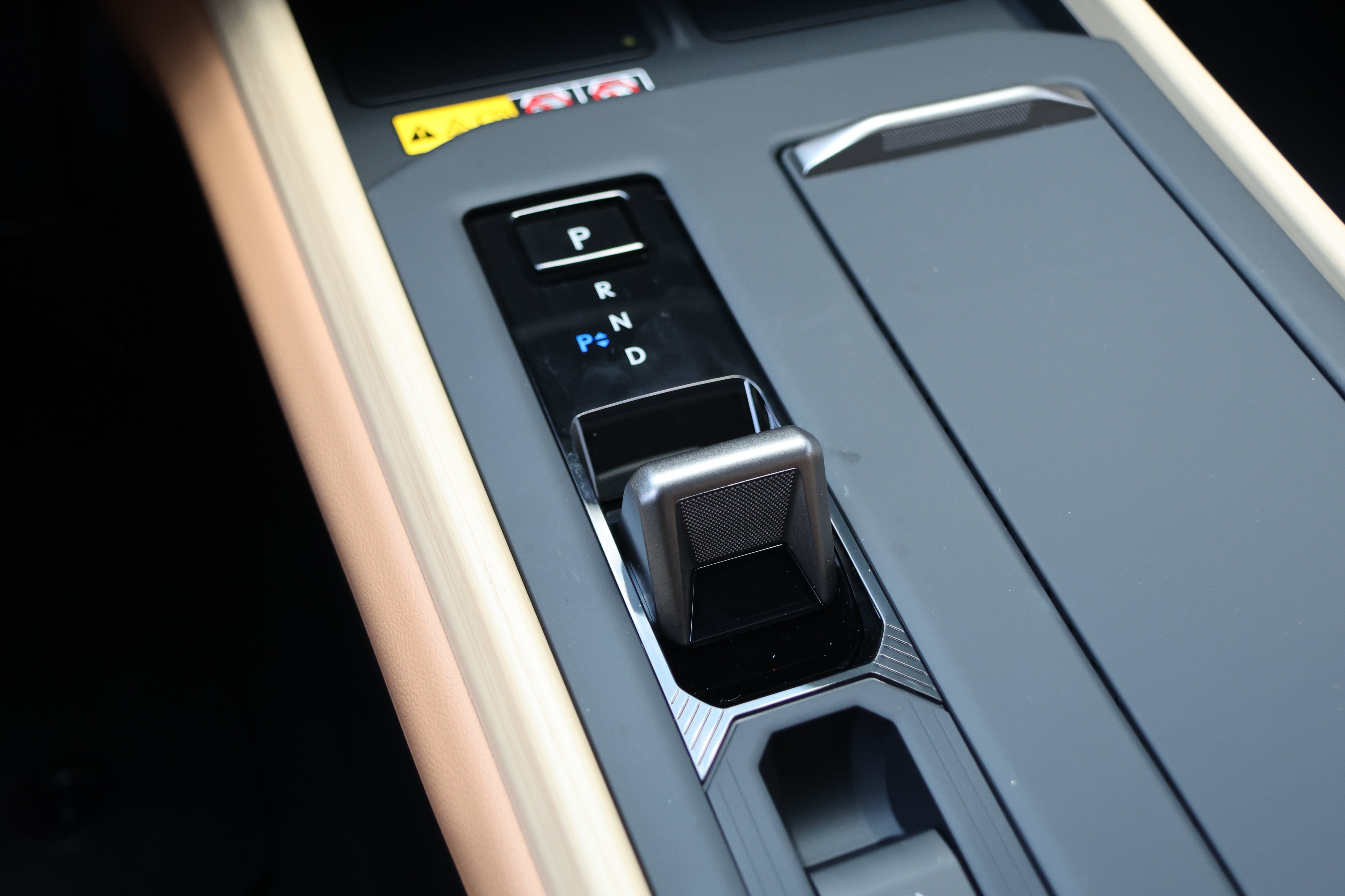New 2026 Lexus ES 350e w/ Accessory Package (Z1) FWD image 25