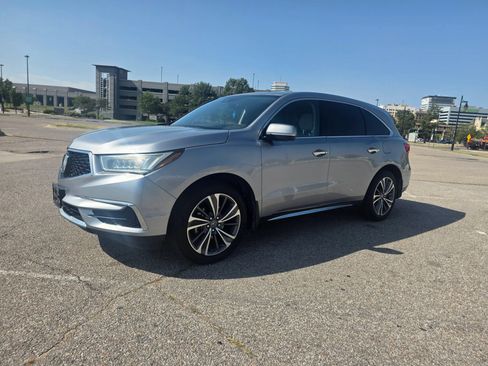 Used 2019 Acura MDX w/ Technology Package FWD image 3