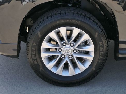 Used 2023 Lexus GX 460 Premium w/ Premium Plus Package AWD/4WD image 9