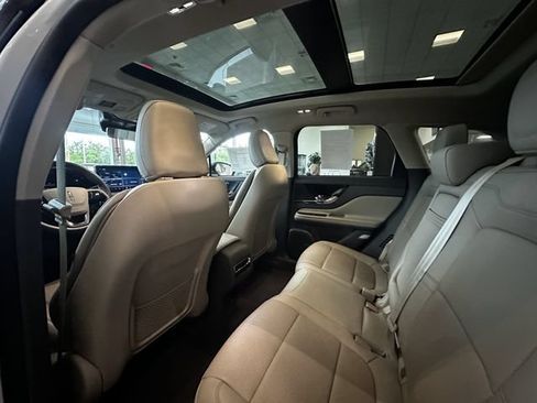 Certified 2024 Lincoln Corsair Grand Touring w/ Equipment Group 301A AWD/4WD image 17