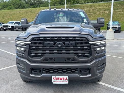 New 2026 RAM 2500 Limited AWD/4WD image 9