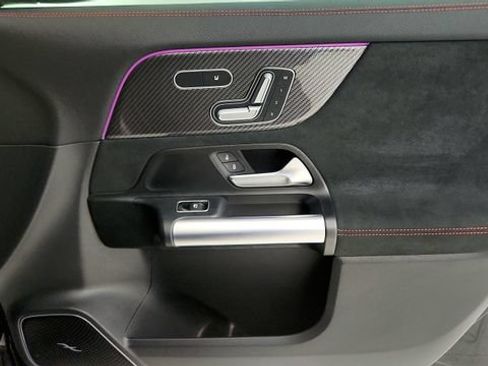 Used 2023 Mercedes-Benz GLA 250 image 37