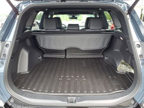 Used 2026 Toyota RAV4 XSE w/ Weather Package AWD/4WD image 9