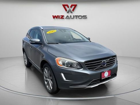 Used 2017 Volvo XC60 T5 Inscription w/ Preferred Option Package AWD/4WD image 7