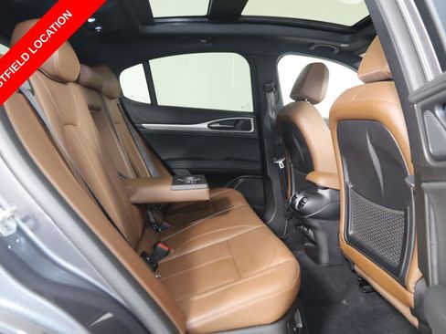Used 2024 Alfa Romeo Stelvio Ti AWD/4WD image 15