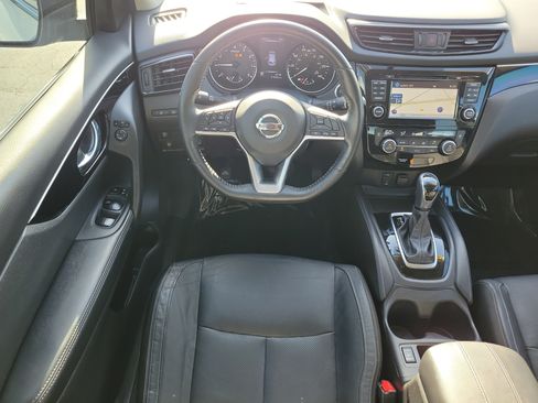 Used 2017 Nissan Rogue Sport SL FWD image 14