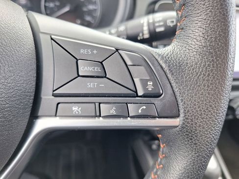 Used 2024 Nissan Kicks SR image 16