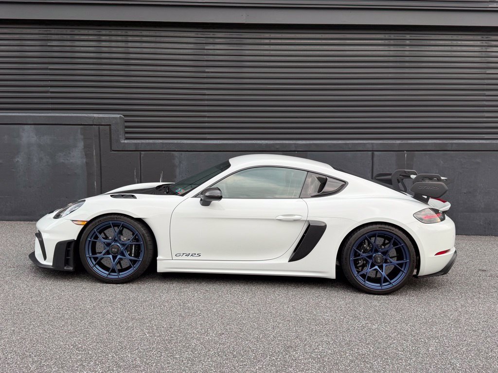 Certified 2024 Porsche 718 Cayman GT4 RS RWD image 2