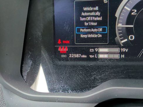 Used 2024 Toyota Tundra Limited AWD/4WD image 21