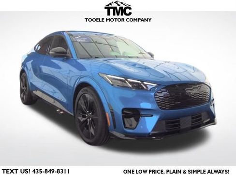 Used 2025 Ford Mustang Mach-E GT image 1