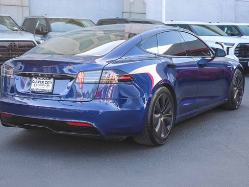 Used 2023 Tesla Model S Standard Range image 9