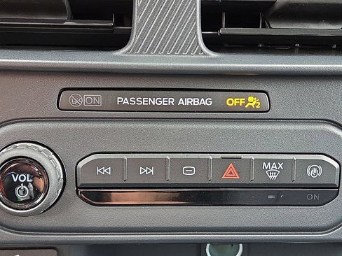 Certified 2026 Ford Maverick XL FWD image 20
