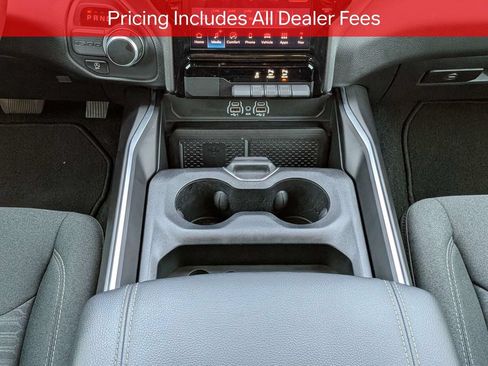 Used 2025 RAM 1500 Big Horn RWD image 19