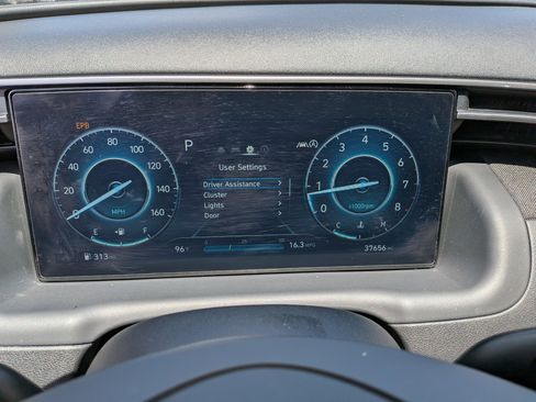 Used 2023 Hyundai Tucson SEL w/ Convenience Package FWD image 29