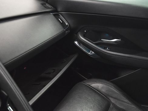 Used 2019 Jaguar E-PACE S image 16