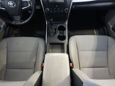 Used 2016 Toyota Camry SE FWD image 24