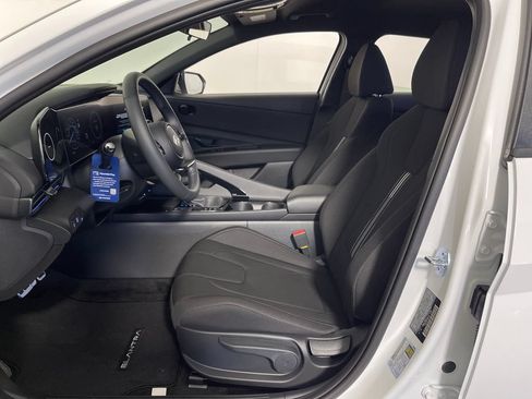 New 2026 Hyundai Elantra SEL w/ Cargo Package FWD image 12