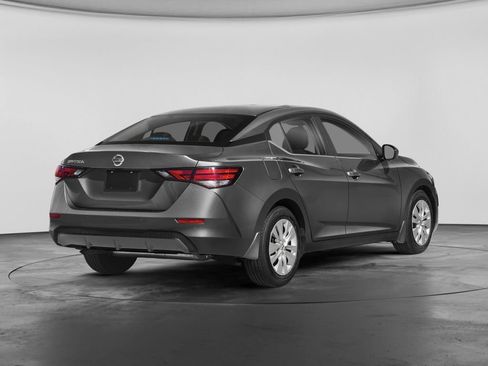 Used 2020 Nissan Sentra S FWD image 2