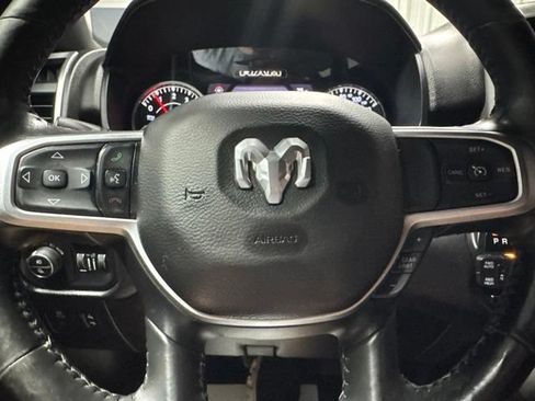 Used 2019 RAM 1500 Big Horn AWD/4WD image 14