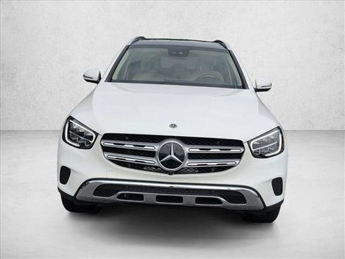 Used 2022 Mercedes-Benz GLC 300 image 2