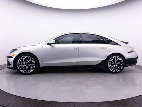 Used 2023 Hyundai Ioniq 6 Limited RWD image 41