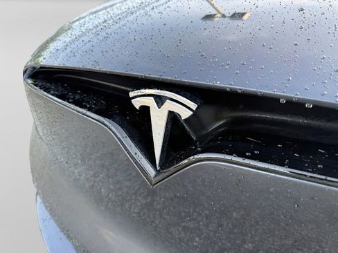 Used 2024 Tesla Model X AWD/4WD image 6