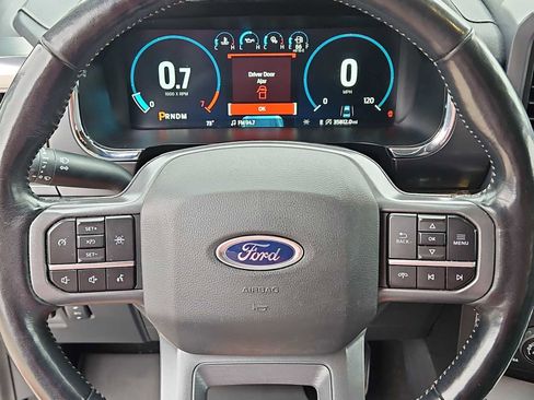 Used 2023 Ford F150 Lariat w/ Trailer Tow Package image 19