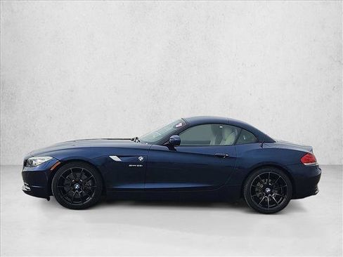 Used 2011 BMW Z4 sDrive35i image 9