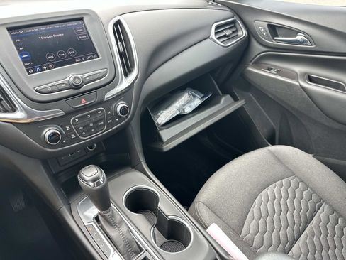 Certified 2021 Chevrolet Equinox LT FWD image 32