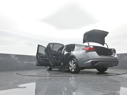 Used 2022 Nissan Altima 2.5 S image 41