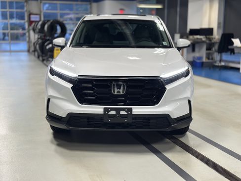 New 2026 Honda CR-V EX image 2