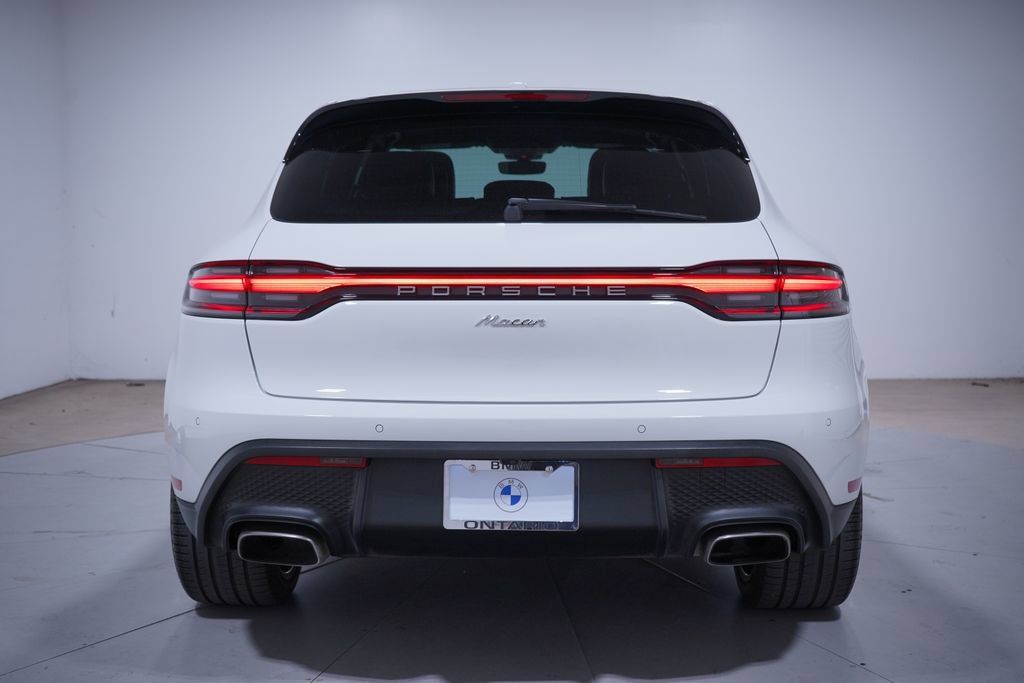 Used 2024 Porsche Macan AWD/4WD image 5