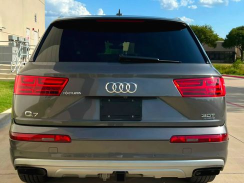 Used 2018 Audi Q7 3.0T Prestige AWD/4WD image 10