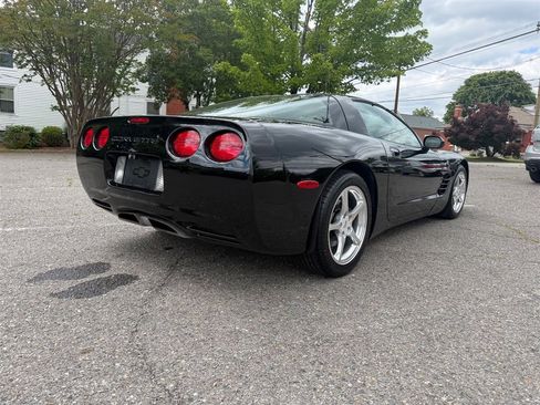 Used 1999 Chevrolet Corvette Coupe w/ Memory Pkg RWD image 14