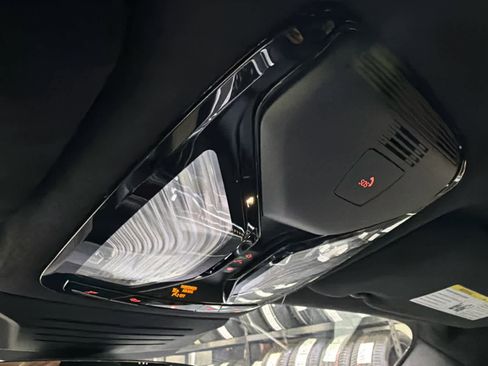 New 2026 BMW X7 xDrive40i w/ M Sport Package image 38