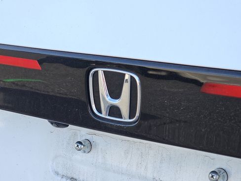 Used 2023 Honda Accord LX image 9