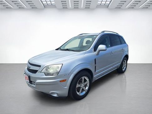Used 2013 Chevrolet Captiva Sport LT FWD image 8
