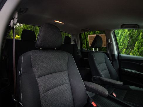 Certified 2023 Honda Ridgeline Sport image 30