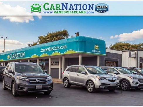 Used 2018 Ford Explorer XLT w/ Equipment Group 202A image 12