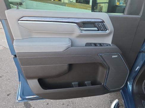 New 2026 Chevrolet Silverado 3500 LTZ w/ LTZ Premium Package image 13