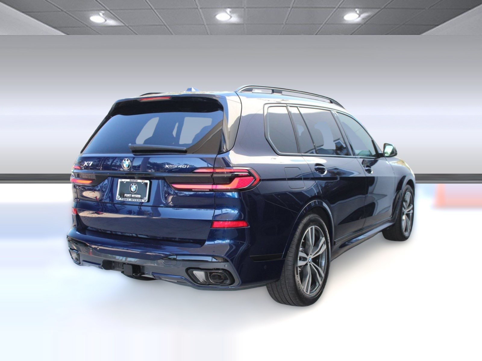 Used 2026 BMW X7 xDrive40i AWD/4WD image 9