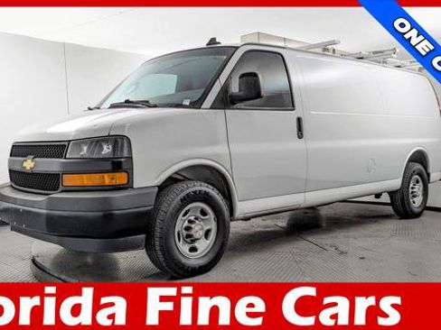 Used 2021 Chevrolet Express 2500 Extended w/ Driver Convenience Package RWD image 1
