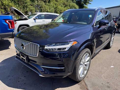 Used 2016 Volvo XC90 T8 Inscription AWD/4WD image 1