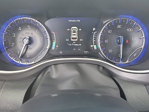 New 2026 Chrysler Pacifica Select image 21