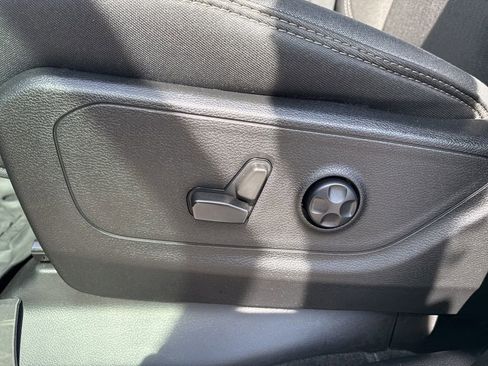 Used 2021 RAM 1500 Big Horn AWD/4WD image 10