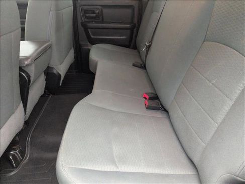 Used 2017 RAM 1500 Express image 18