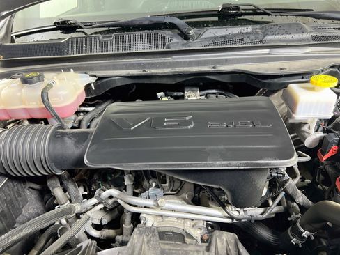 Used 2023 RAM 1500 Big Horn AWD/4WD image 30